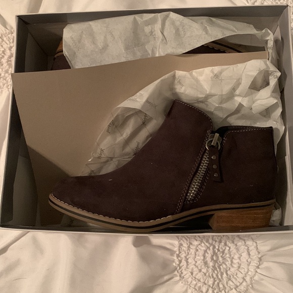 Woman's booties - Picture 5 of 5